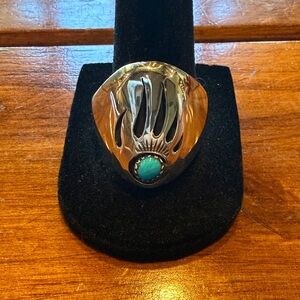 Navajo men’s ring bear claw signed piece by Rex Abeita size 11